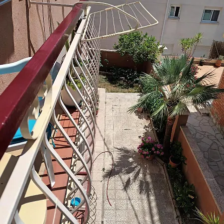 Cerca Playa , Tren, Garaje Y Wifi Gratis