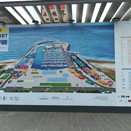 Apartment Cerca Playa ,estacion Tren Y Garaje Gratis En
